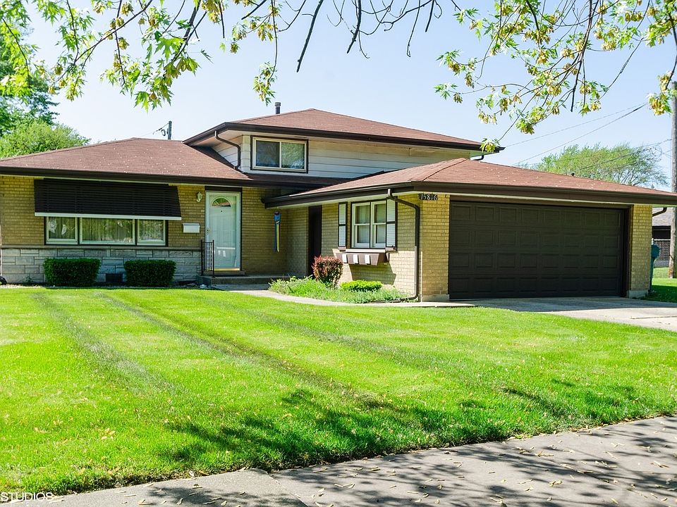 1st image of 15816 Dante Dr
