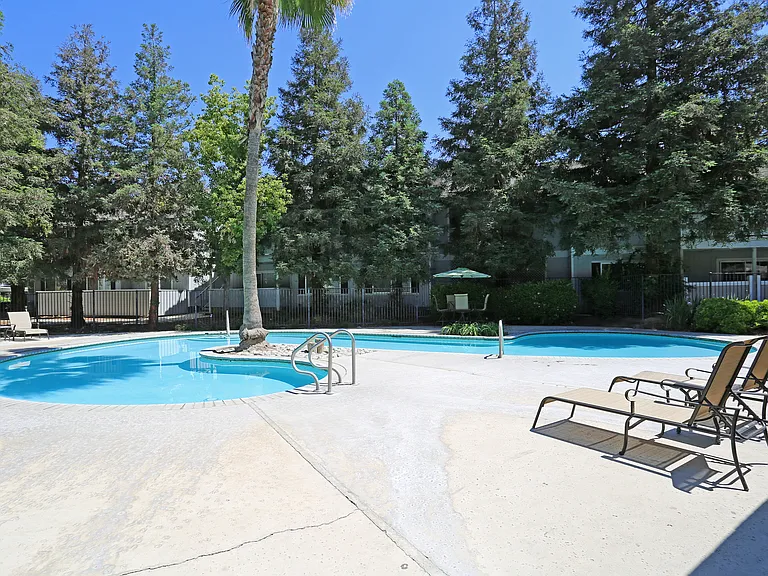 2052 Willowbrook Dr #2052 — Photo 10