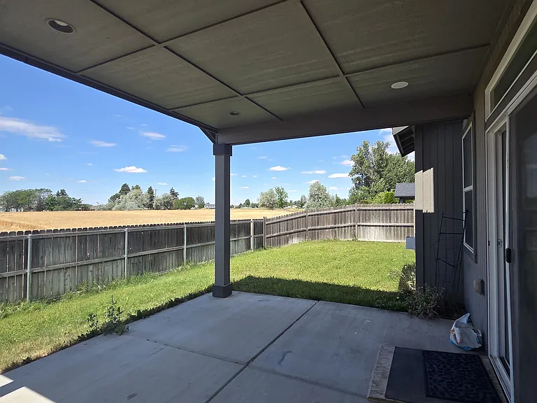 1430 SW Greeley St — Photo 9