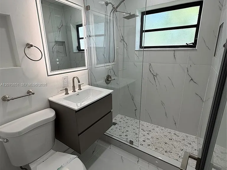 4175 SW 87th Ave — Photo 11
