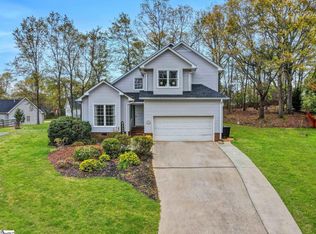 112 Fox Chase Ct, Simpsonville, SC 29680
