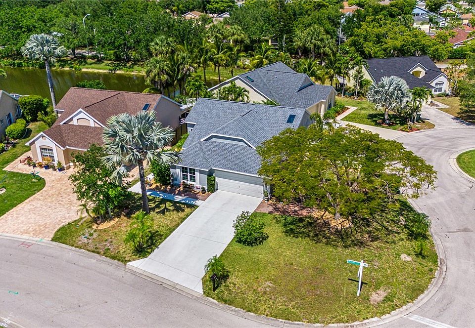1st image of 15200 Cricket Ln