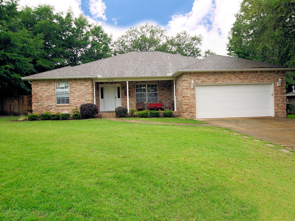 1st image of 422 Lilac Ct