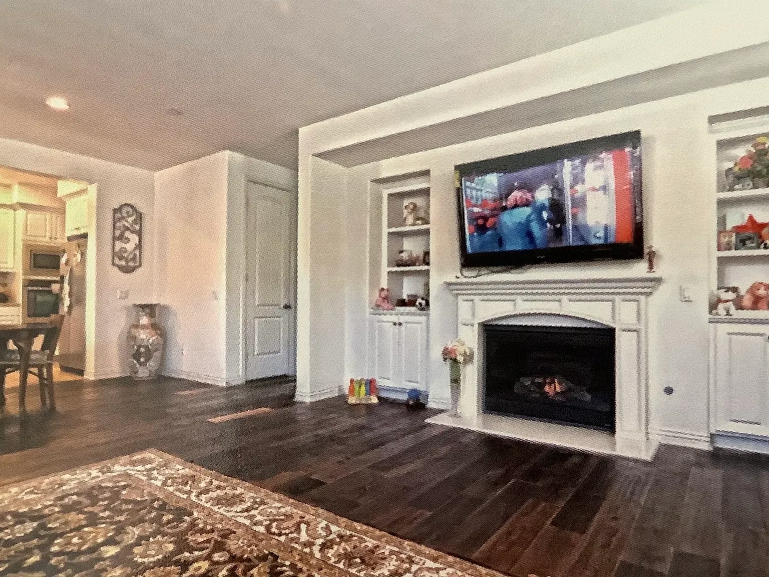 Lexington St, Tustin — Photo 3