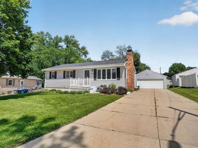 227 Spieker Rd, Waterloo, IA, 50701