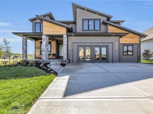 16335 S Norton St, Olathe, KS 66062