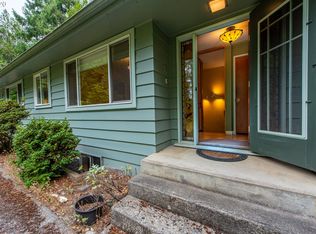 56673 Pleasant Hill Dr, Coquille, OR 97423