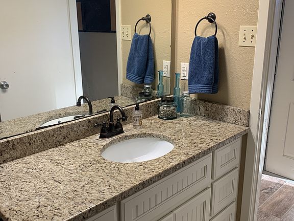 5th image of 15413 Gun Cay Ct APT 203