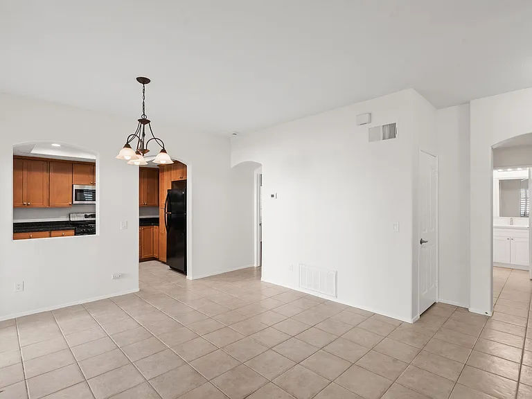 1898 Matin Cir #189 — Photo 8