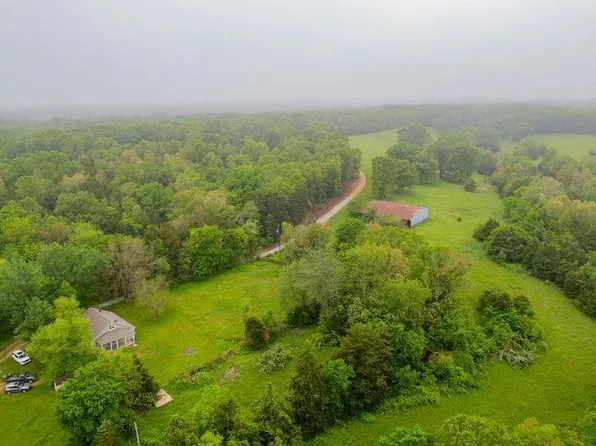99 Sanders Rd, Steelville, MO 65565