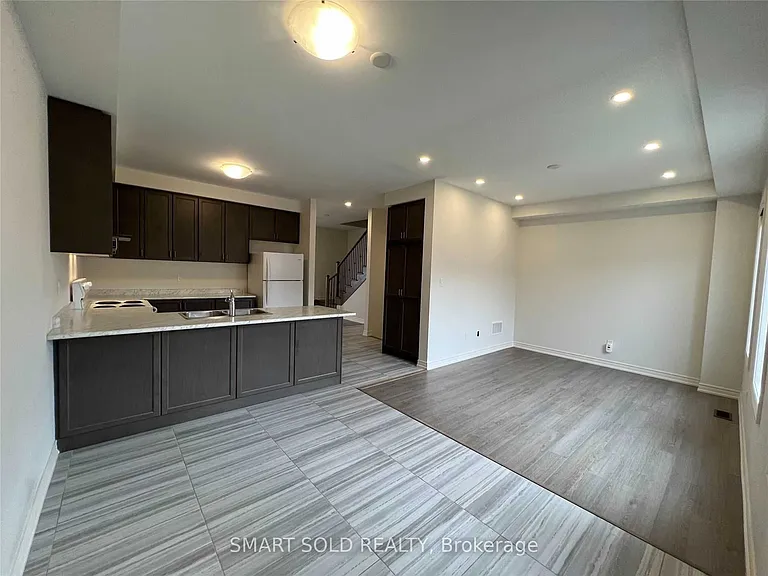 1046 Murrell Blvd — Photo 15