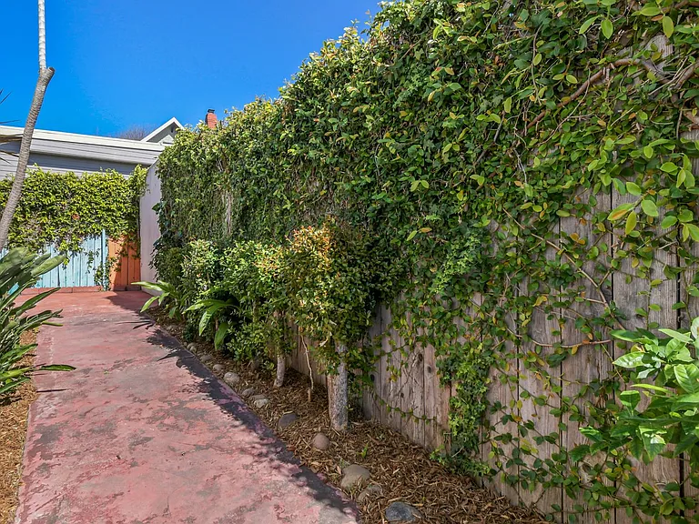 3124 B St — Photo 23