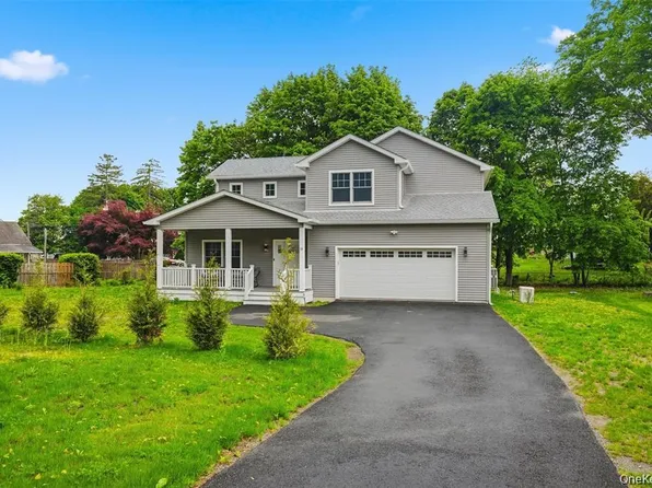 33 Howland Ave, Beacon, NY 12508
