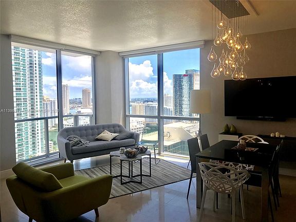 5th image of 1060 Brickell Ave APT 2801