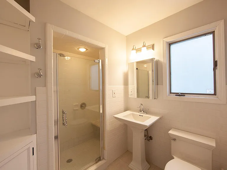 30 Chestnut Hill Pl — Photo 13