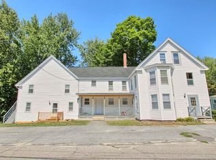 16 Railroad St APT 1, Pepperell, MA 01463