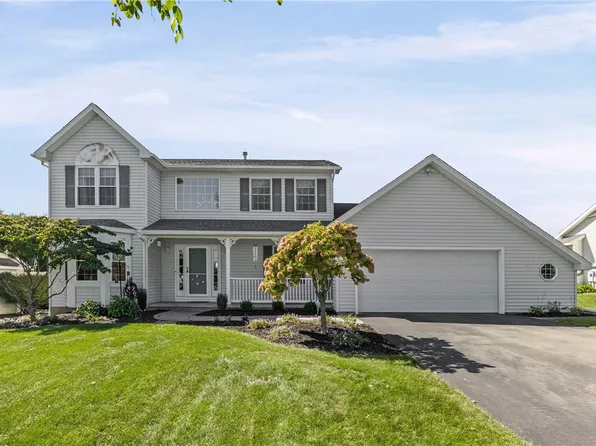 47 Fitzpatrick Trl, West Henrietta, NY 14586