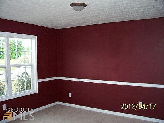 5th image of 38 Shadowbrooke Cir