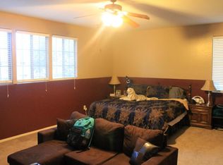 150 E Julian Dr, Gilbert, AZ 85295