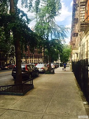 Rented by Charles Coutinho LLC | media 43