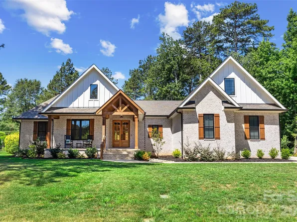4255 Crepe Ridge Dr, Denver, NC 28037