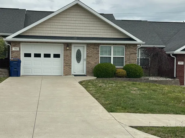 186 Bluegrass Dr, Campbellsville, KY 42718