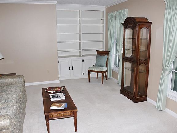 3rd image of 8969 Apsley Pl