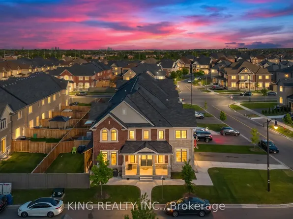 5 Loomis Rd, Brampton, ON L7A 4X9
