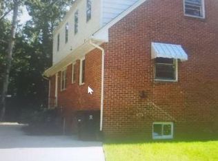 10000 Locust St, Glenn Dale, MD 20769