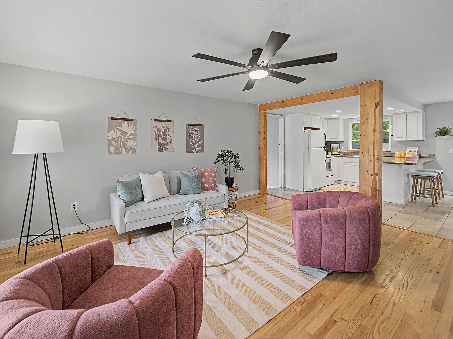 3 bed, 1392 sqft, $2,500 — Photo 4