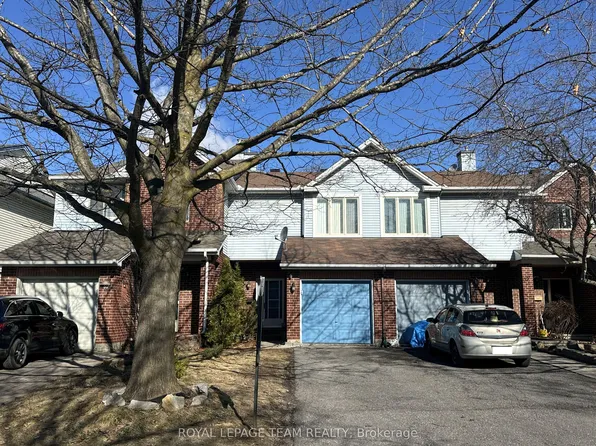 48 Jackman Ter, Ottawa, ON K2L 4E1