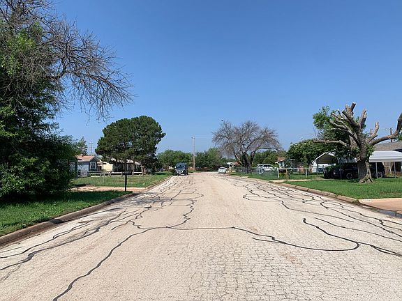 4th image of 5125 Lamesa Ave
