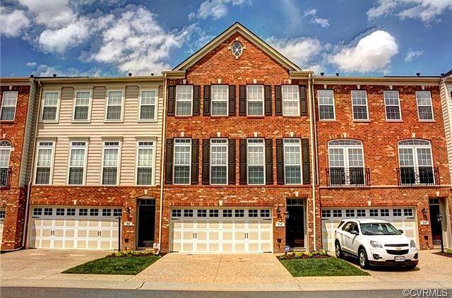 1st image of 544 Siena Ln #544