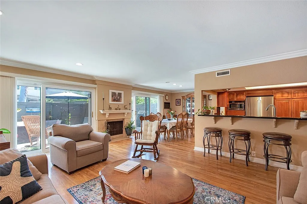 Building Photo - 7081 Surfside Dr