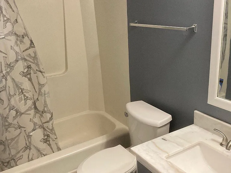 320 Brown St #811 — Photo 11