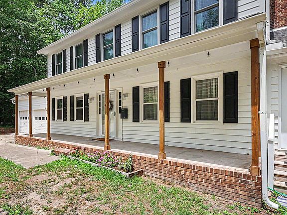 3rd image of 121 Winchester Dr