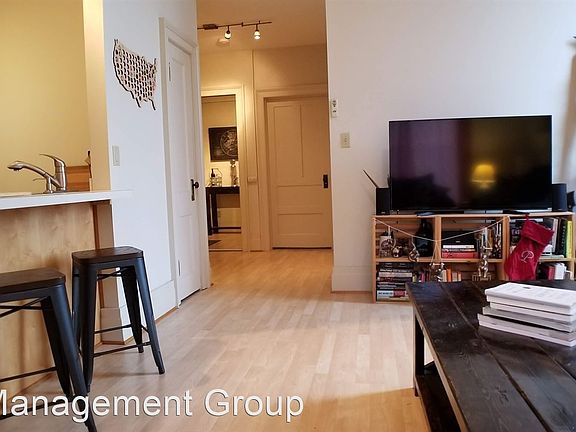 5th image of 1392 Amherst St APT 6