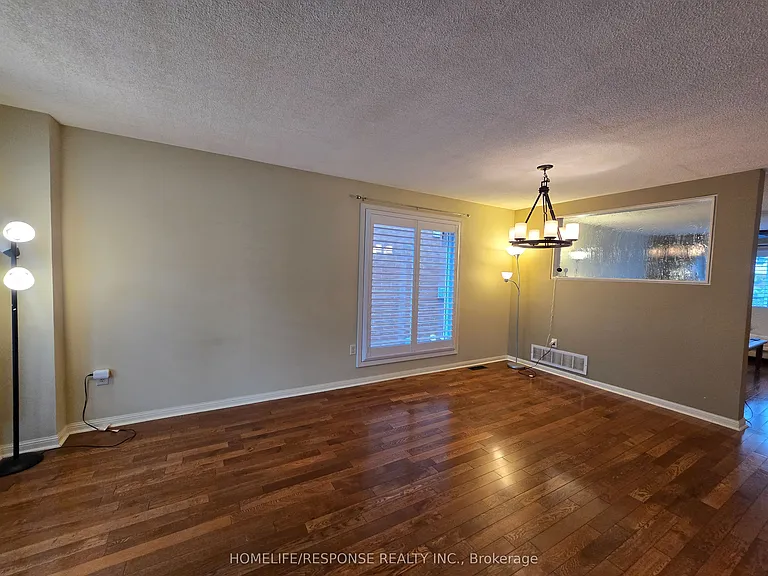 5156 Oakley Dr — Photo 4