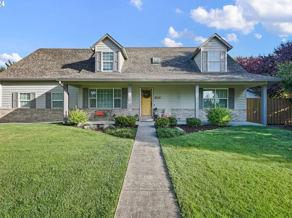 5895 Firestone Dr, Eugene, OR 97402