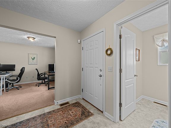 5th image of 2550 Cedar Creek Ln