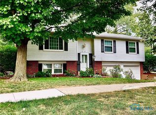11876 Eckel Junction Rd, Perrysburg, OH 43551