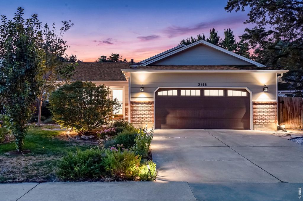 2418 Sunstone Dr