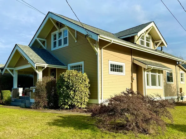 2300 G St #1, Bellingham, WA 98225
