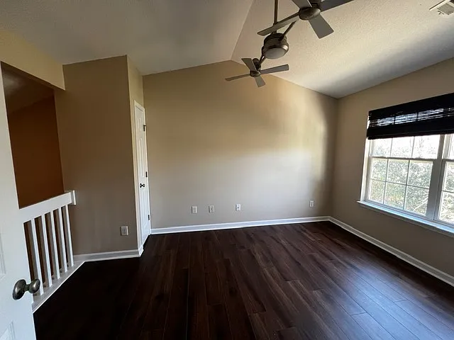 2540 Halle Ann Cir — Photo 17