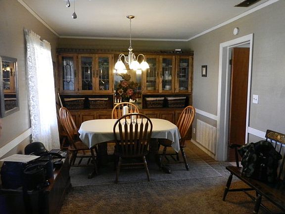 4th image of 1406 Elm St