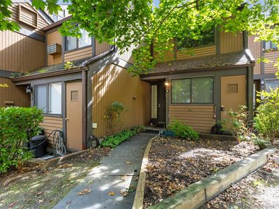 9 Round Hill Road, Dobbs Ferry, NY, 10522