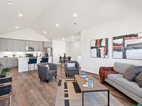 5th image of 539 Vicot Way #C