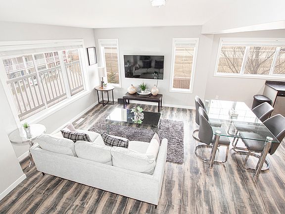 4th image of 100 Southview Cres #1305