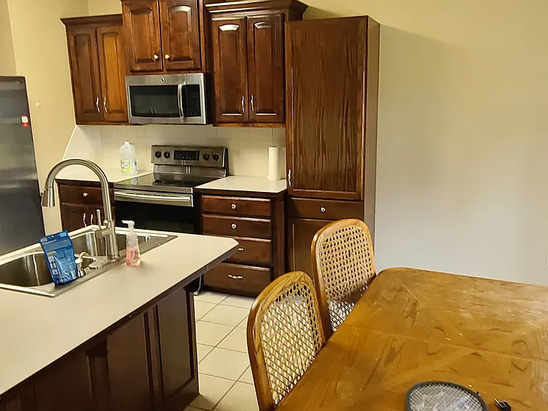823 Palisades Ave — Photo 16