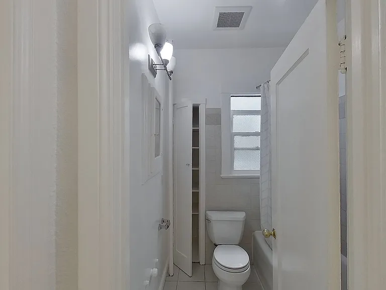 2644 Dwight Way — Photo 14